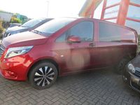 Gebraucht Mercedes Vito 190 PS (139 kW) 2021 Rot Van