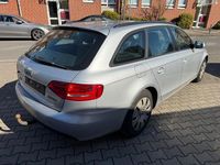 Gebraucht Audi A4 Attraction 120 PS (88 kW) 2010 Silber Kombi