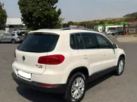 Gebraucht VW Tiguan Life 140 PS (102 kW) 2013 Weiß SUV