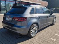 Gebraucht Audi A3 Ambition 150 PS (110 kW) 2015 Grau Limousine