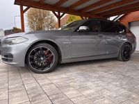 Gebraucht BMW 525 218 PS (160 kW) 2015 Grau Kombi