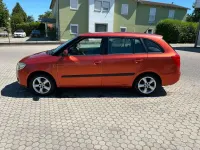 Gebraucht Skoda Fabia Ambiente 69 PS (50 kW) 2009 Orange Kombi