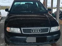 Usado Audi A4 100 CV (73 kW) 2000 Negro Berlina