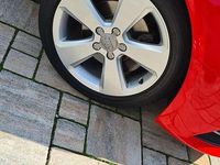 Gebraucht Audi A3 Ambiente 125 PS (91 kW) 2015 Rot Limousine