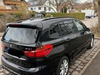Second-hand BMW 218 150 CP (110 kW) 2015 Negru Break
