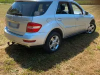 Gebraucht Mercedes ML350 230 PS (169 kW) 2011 Silber SUV
