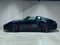 Gebraucht Porsche 911 Carrera 4 GTS Targa 480 PS (353 kW) 2024 Tiefschwarzmetallic Cabrio