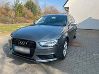 Gebraucht Audi A4 143 PS (105 kW) 2012 Grau Kombi