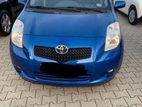 gebraucht Toyota Yaris 1.0 VVT-i Team