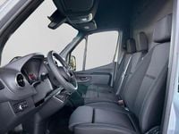 Nowe Mercedes Sprinter 125 KM (91 kW) 2026 Srebrny Van