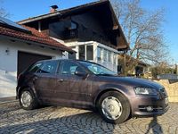 Gebraucht Audi A3 Attraction 105 PS (77 kW) 2010 Grau Kleinwagen