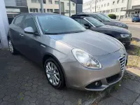 Gebraucht Alfa Romeo Giulietta Turismo 170 PS (125 kW) 2012 Grau Kleinwagen