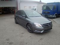 Gebraucht Mercedes B250 211 PS (155 kW) 2013 Grau Van / Kleinbus
