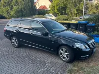 Gebraucht Mercedes E200 184 PS (135 kW) 2011 Schwarz Kombi