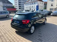 Gebraucht Mercedes A180 122 PS (89 kW) 2013 Schwarz Kleinwagen
