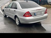 Gebraucht Mercedes C180 145 PS (106 kW) 2001 Grau Limousine