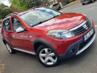 Gebraucht Dacia Sandero Stepway 87 PS (63 kW) 2011 Feuerrot Kleinwagen