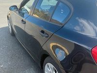 Gebraucht BMW 116 115 PS (84 kW) 2005 Schwarz Kleinwagen