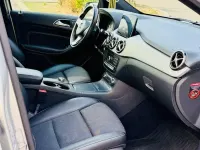 Gebraucht Mercedes B200 Urban 136 PS (100 kW) 2018 Silber Kleinwagen