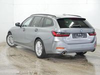 Gebraucht BMW 330e 292 PS (214 kW) 2024 Grau Kombi