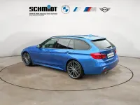 Gebraucht BMW 330 M Sport 258 PS (189 kW) 2017 Blau Kombi