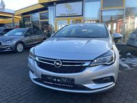 Gebraucht Opel Astra Dynamic 125 PS (91 kW) 2018 Silber Limousine