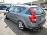 gebraucht Kia Ceed Sportswagon 1.6 Automatik Leder Navi PDC