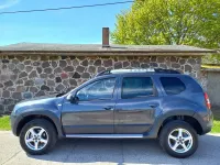 Gebraucht Dacia Duster Lauréate 105 PS (77 kW) 2015 Grau SUV