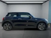 Gebraucht Mini Cooper SE 135 kW (184 PS) 2022 Schwarz Kleinwagen