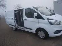 Second-hand Ford Transit Custom 105 CP (77 kW) 2022 Alb Monovolum