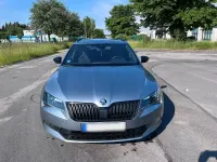 Gebraucht Skoda Superb SportLine 190 PS (139 kW) 2018 Grau Kombi