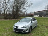 Gebraucht Opel Astra 116 PS (85 kW) 2016 Grau Kombi