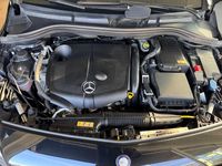 Gebraucht Mercedes B220 177 PS (130 kW) 2015 Schwarz Van / Kleinbus