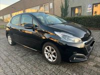 Gebraucht Peugeot 208 100 PS (73 kW) 2017 Schwarz Kleinwagen