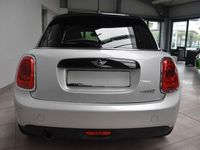 Gebraucht Mini Cooper 136 PS (100 kW) 2016 Weiß metallic Kleinwagen