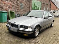 Gebraucht BMW 318 116 PS (85 kW) 1998 Silber Kombi