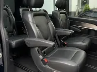 Gebraucht Mercedes 250 Exclusive 233 PS (171 kW) 2017 Blau Van / Kleinbus