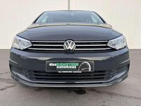 Gebraucht VW Touran Active 122 PS (89 kW) 2021 Uranograu Van / Kleinbus