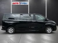 Gebraucht Ford Tourneo 136 PS (100 kW) 2025 Schwarz Van / Kleinbus