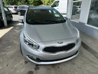 Gebraucht Kia Ceed Spirit 90 PS (66 kW) 2013 Silber Kleinwagen