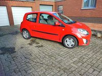 Gebraucht Renault Twingo 75 PS (55 kW) 2009 Rot Kleinwagen