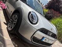 Neu Mini Cooper S Classic 204 PS (150 kW) 2025 Silber Kleinwagen