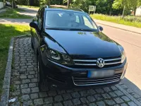 Gebraucht VW Touareg 240 PS (176 kW) 2011 Blau SUV