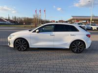 Gebraucht Audi S3 Sport 333 PS (244 kW) 2025 Weiß Limousine