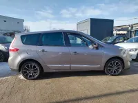 Gebraucht Renault Scénic III Bose Edition 116 PS (85 kW) 2013 Braun Van / Kleinbus