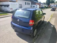Gebraucht VW Fox 60 PS (44 kW) 2004 Blau Kleinwagen