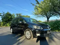Gebraucht VW Touran 105 PS (77 kW) 2012 Schwarz Van / Kleinbus