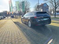 Neu Skoda Superb Selection 150 PS (110 kW) 2026 Schwarz Kombi