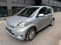 Gebraucht Daihatsu Sirion 91 PS (66 kW) 2010 Silber Kleinwagen