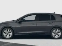 Nowe VW Golf VIII 150 KM (110 kW) 2026 Szary Sedan/Limuzyna